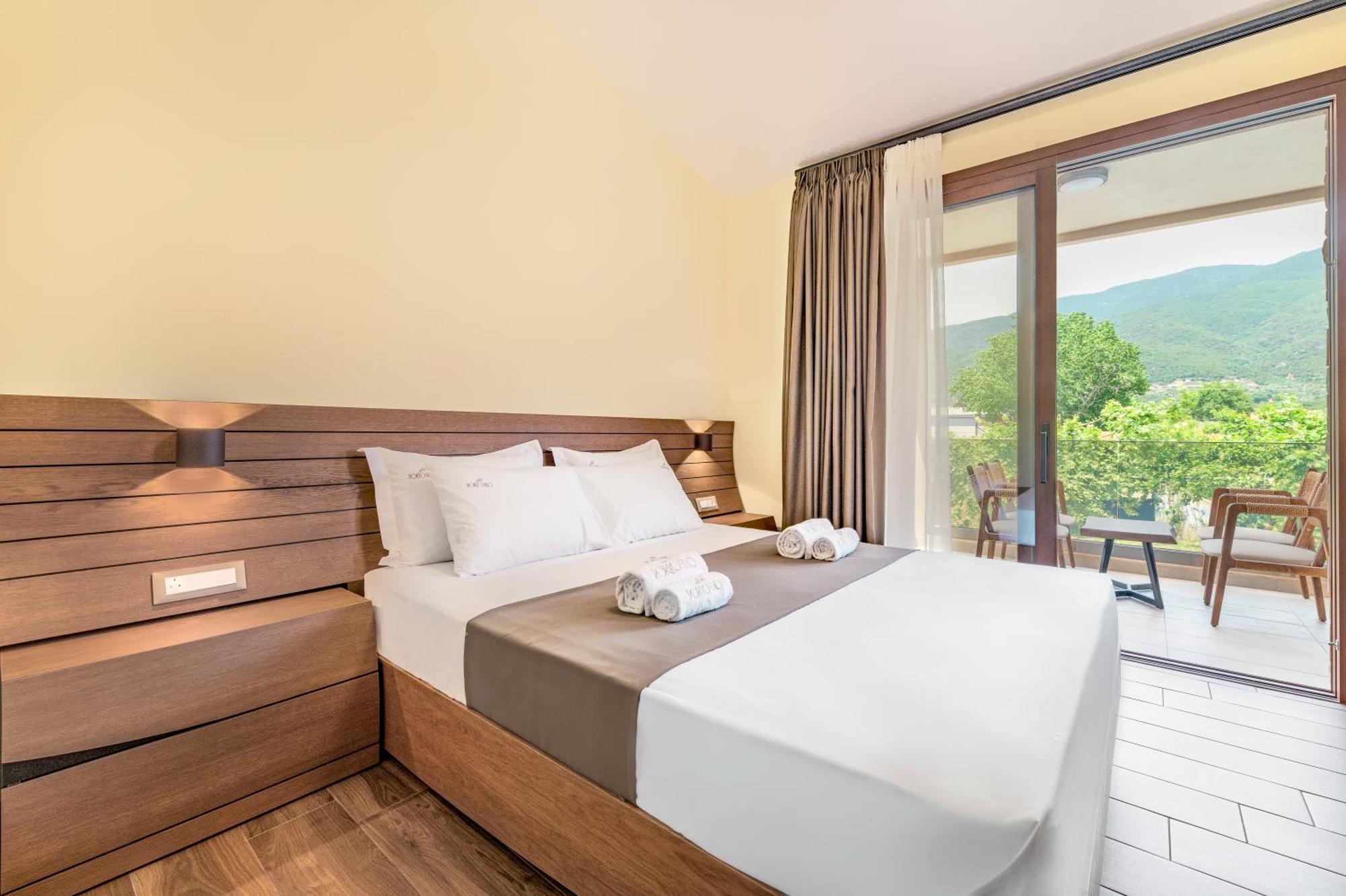 Porto Fino Apartment Asproválta Luaran gambar