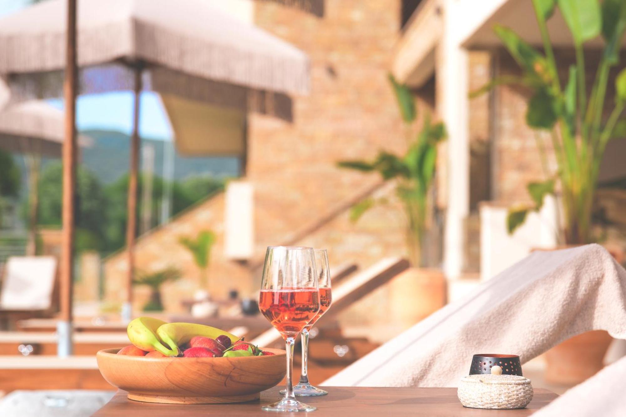 Porto Fino Apartment Asproválta Luaran gambar