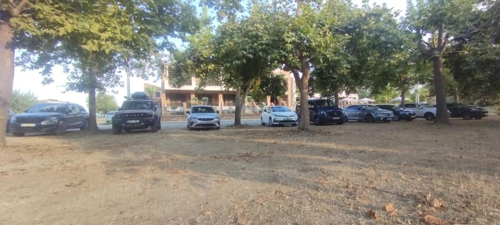Porto Fino Apartment Asproválta Luaran gambar